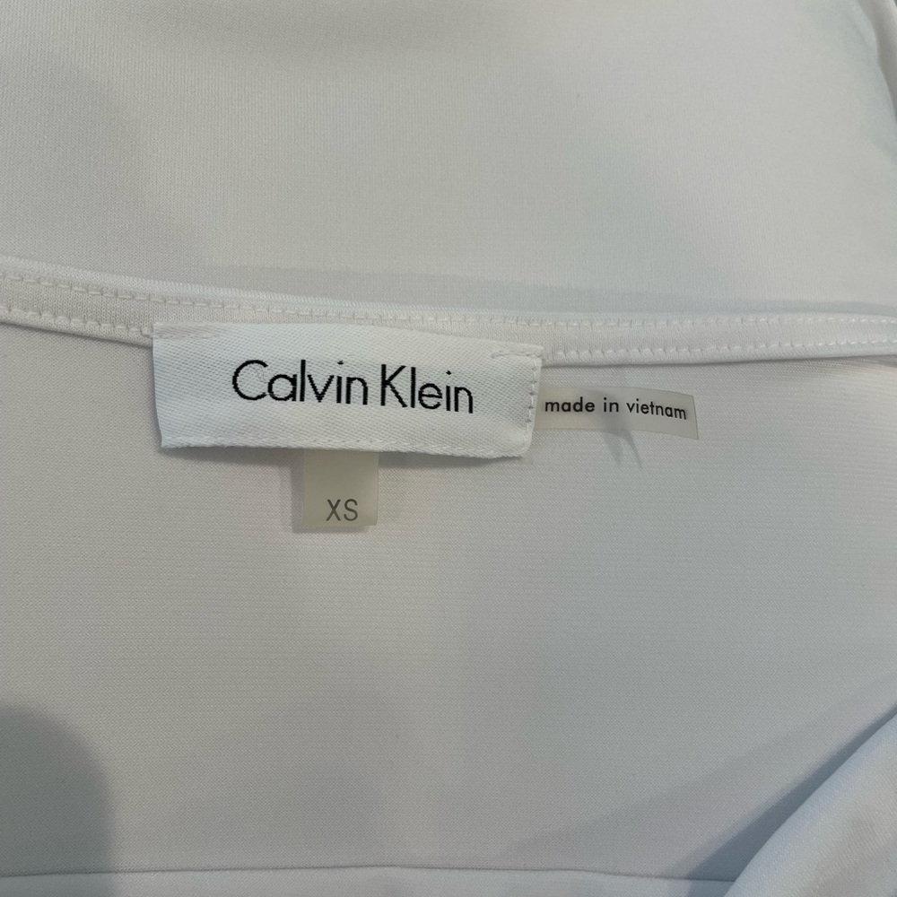 EUC Calvin Klein XS white sleeveless top with cowl neck - Picture 4 of 7